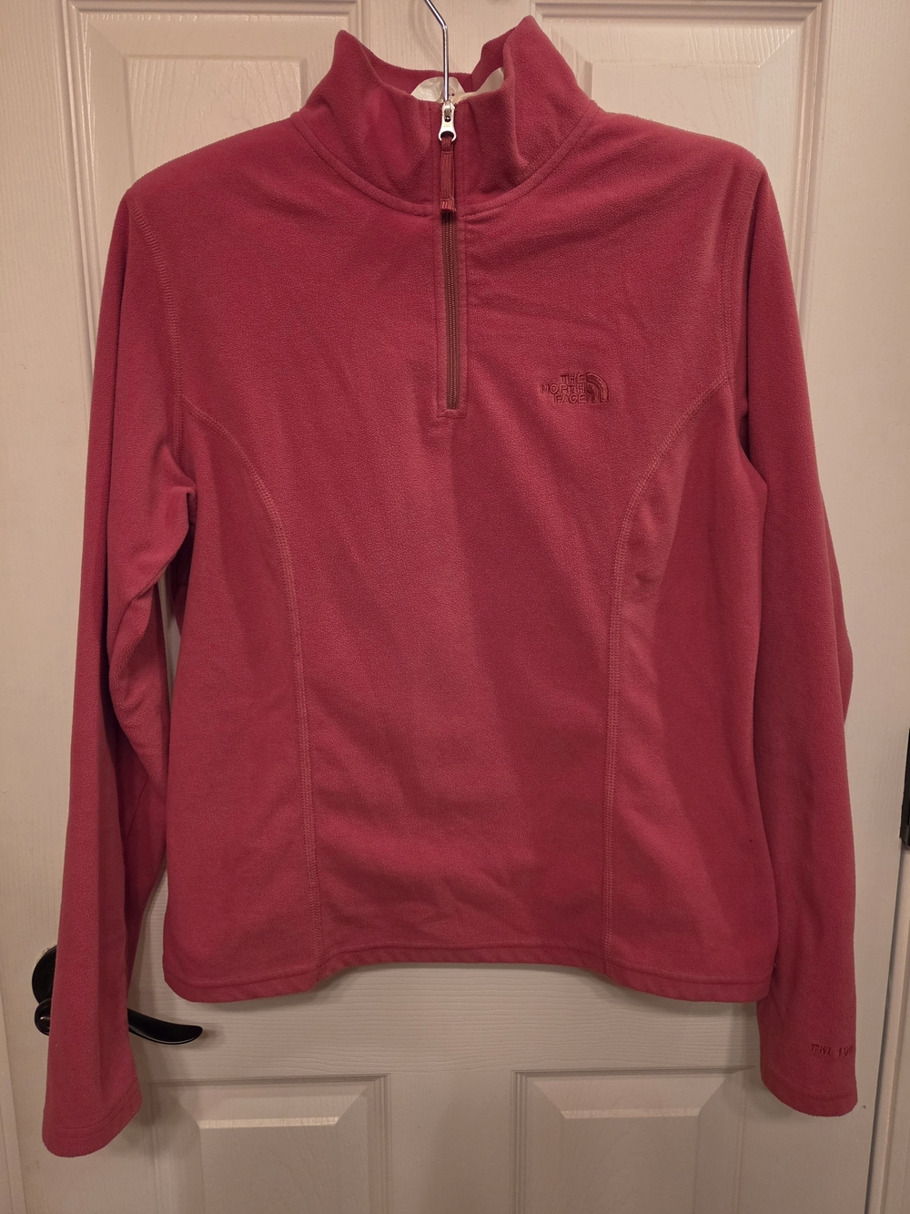 The North Face Women’s Quarter-Zip Fleece Pullover
